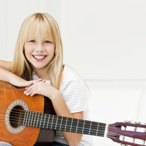 Уроки игры на классической гитаре